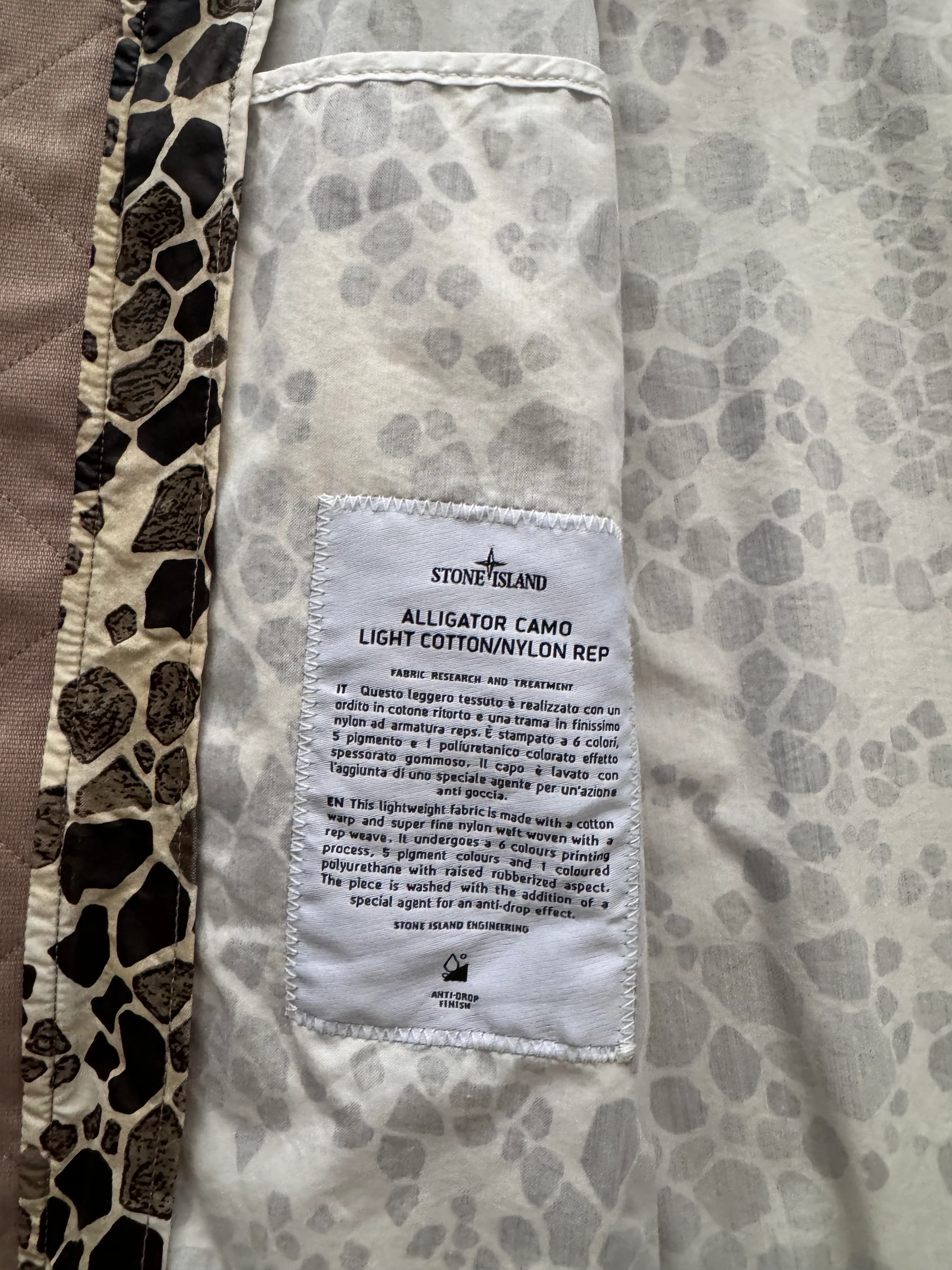 Stone Island 'Alligator Camo Light Cotton/Nylon Rep' Jacket - Medium - Image 4